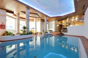 Park Hotel Bellacosta Cavalese